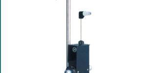 Applanation Tonometer