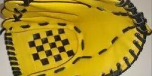 Base Ball Gloves