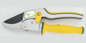 Super Auto-Rotating Ratchet Pruner