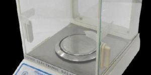 High Precision Balance i9 (0.000 1 Gms)