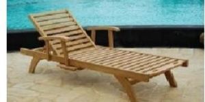 Brown Teak Wood Sun Lounger