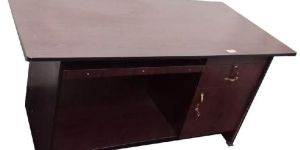 Wooden Office Table