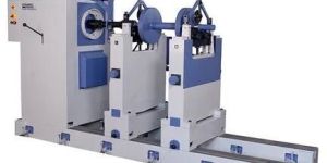 Dynamic Balancing Machine