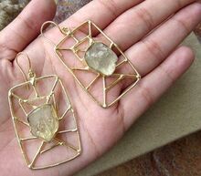 Gold Plating Lemon Quartz Rough Stone Broad Beautiful Hook Vintage Earing