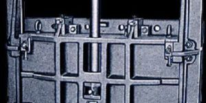 CAST IRON SINGLE FACED SLUICE GATE