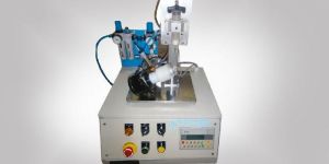 LIQUID GLUE DISPENSER