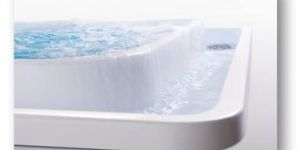 Frontal Whirlpool Tub