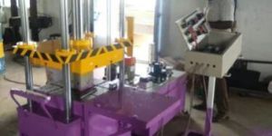 Four Pillar Hydraulic Press