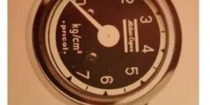 Oil Pressure Gauge
