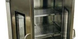 Dynamic Garment Storage Cabinet