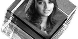 Cut Cubes with Stand