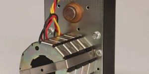 Reversible Geared Stepper Motors