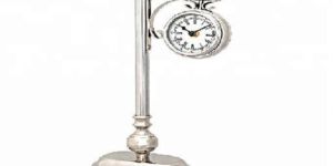 LAMP POST TABLE CLOCK