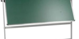 REVOLVING BOARD STAND