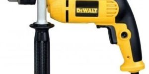 DEWALT 13MM IMPACT DRILL
