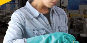 Nitrile Flocklined Chemical Resistant Gloves