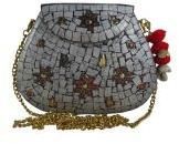 Traditional Elegant Design Clutch Bags