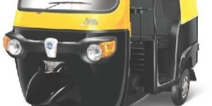 Ape City CNG Piaggio Auto Rikshaw