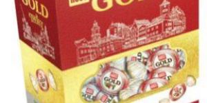 Hugs Gold Twist Family