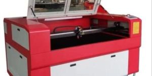 Acrylic Laser Cutting Machine