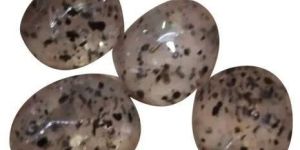 Dots Quratz Stone