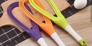 Plastic Hand Egg Beater