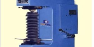 Vickers Hardness Tester