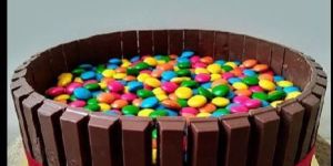 Chocolate Kitkat Cake