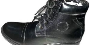 Lace up Boot