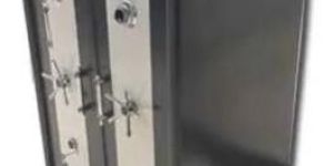 Stainless Steel Locker