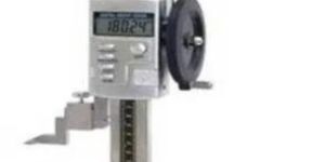 Baker Digital Height Gauge