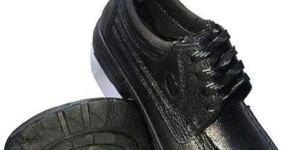 PVC Claw Rainy Shoes