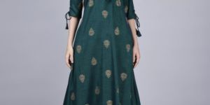 Green Kurta Suit Set