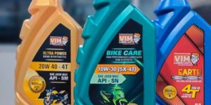 Two Wheeler Bike Engine Oil