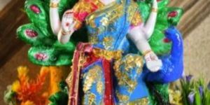 Polyresin Maa Saraswati Statue