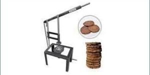 Cow Dung Tikki Making Machine