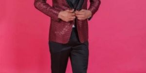 RED COLOUR EMBROIDERED TUXEDO SUIT