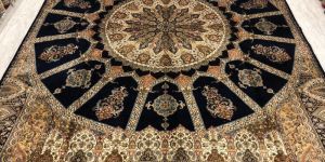 Kashmiri Silk Carpets