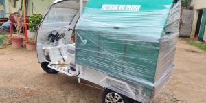 Electric Garbage Van