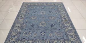 Hand Knotted Persian Rugs