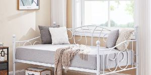 6 X 3 Size Metal Day Bed
