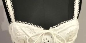 Ladies Cotton Schiffli Sleeveless Tops