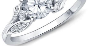 Leaves Inspired Accent Diamond Engagement Ring with Center Diamond