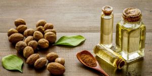 Nutmeg Oil