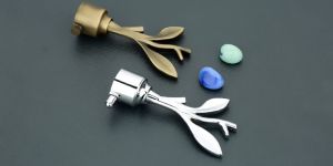 Decorative Aluminium Curtain Bracket