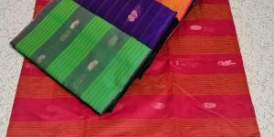 Banarasi Sqart Booti Saree
