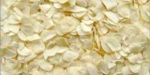 Dehydrated Garlic Flakes