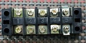 30 AMP Open Terminal Strip