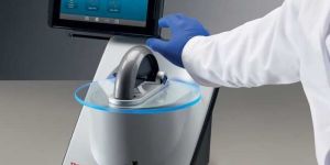 NanoDrop One/OneC Microvolume UV-Vis Spectrophotometer