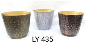 LY 435 Metal Planter